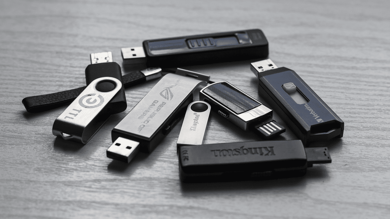 Es recomendable usar una USB como memoria RAM para mejorar el rendimiento